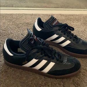 Classic Adidas Men Shoes
